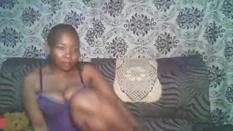 Snapshot of ebonymilf1 chatting on February 18, 2025, 12:48 am Tee online show from February 18, 2025, 12:48 am