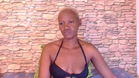 Snapshot of ebonyolive69 chatting on October 9, 2025, 12:41 am Cindy online show from October 9, 2025, 12:41 am