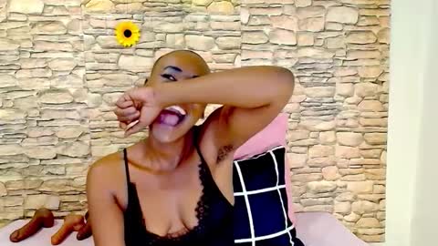 Snapshot of ebonyolive69 chatting on May 14, 2026, 10:05 pm Cindy online show from May 14, 2026, 10:05 pm
