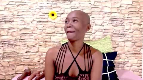 Snapshot of ebonyolive69 chatting on June 1, 2026, 10:00 pm Cindy online show from June 1, 2026, 10:00 pm