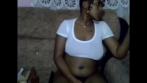 Snapshot of ebonysk chatting on May 27, 2026, 9:28 am pretty online show from May 27, 2026, 9:28 am