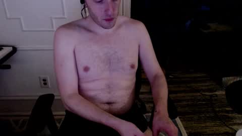 Snapshot of eboone8 chatting on December 22, 2025, 7:38 am Elliot B online show from December 22, 2025, 7:38 am