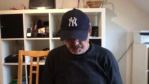 Snapshot of eddelmar chatting on January 19, 2025, 2:38 pm eddelmar online show from January 19, 2025, 2:38 pm