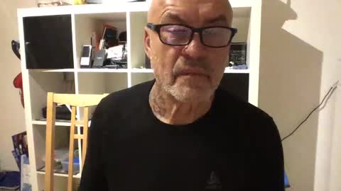 Snapshot of eddelmar chatting on February 10, 2025, 9:25 pm eddelmar online show from February 10, 2025, 9:25 pm