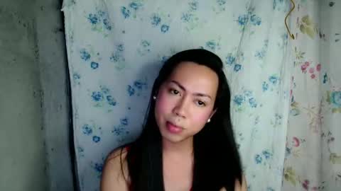 eddfox001 online show from May 4, 2026, 1:18 pm