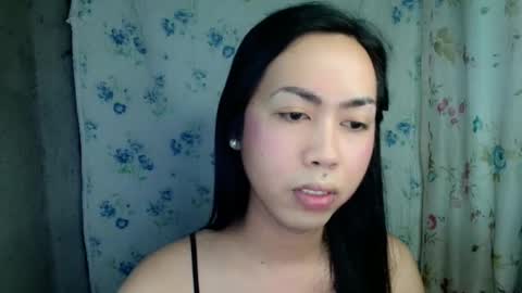 Snapshot of eddfox001 chatting on June 5, 2026, 7:03 am eddfox001 online show from June 5, 2026, 7:03 am