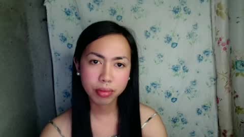 Snapshot of eddfox001 chatting on June 21, 2026, 11:24 am eddfox001 online show from June 21, 2026, 11:24 am