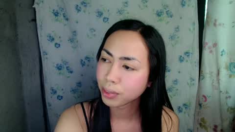 Snapshot of eddfox001 chatting on July 1, 2026, 2:13 am eddfox001 online show from July 1, 2026, 2:13 am