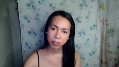 Snapshot of eddfox001 chatting on July 14, 2026, 10:21 am eddfox001 online show from July 14, 2026, 10:21 am