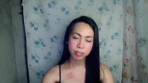 Snapshot of eddfox001 chatting on July 15, 2026, 9:14 am eddfox001 online show from July 15, 2026, 9:14 am