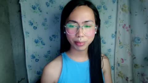 Snapshot of eddfox001 chatting on July 29, 2026, 11:30 am eddfox001 online show from July 29, 2026, 11:30 am