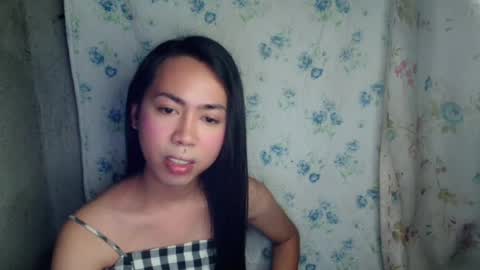 Snapshot of eddfox001 chatting on August 1, 2026, 12:04 pm eddfox001 online show from August 1, 2026, 12:04 pm