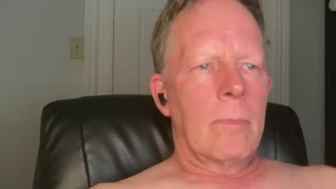 Snapshot of eddygl1968 chatting on June 29, 2026, 2:29 am Eddy online show from June 29, 2026, 2:29 am