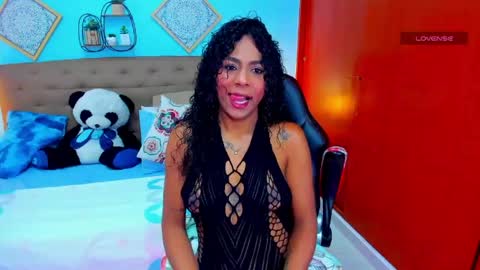 Snapshot of edelaine_rogers chatting on May 24, 2026, 7:13 am ede online show from May 24, 2026, 7:13 am