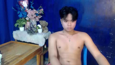 Snapshot of edelcum_xx chatting on January 8, 2026, 1:52 am edelcum_xx online show from January 8, 2026, 1:52 am
