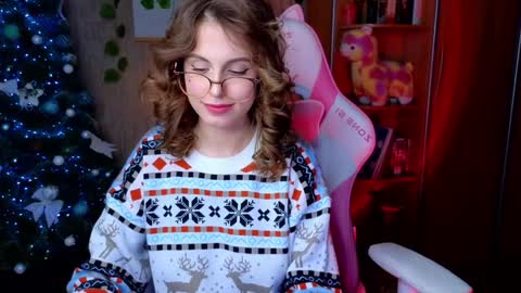 Snapshot of edelinemaher chatting on January 4, 2025, 3:39 pm Edeline online show from January 4, 2025, 3:39 pm