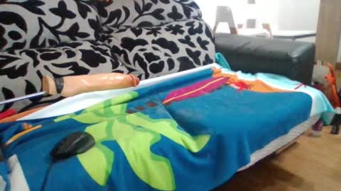 eder1988 online show from December 22, 2024, 2:27 pm