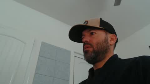 Snapshot of edge_masters chatting on December 30, 2024, 4:40 pm EdgeM online show from December 30, 2024, 4:40 pm