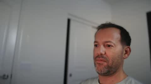 Snapshot of edge_masters chatting on October 15, 2025, 12:11 am EdgeM online show from October 15, 2025, 12:11 am