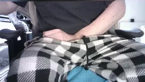 edged biker online show from November 23, 2025, 9:09 am