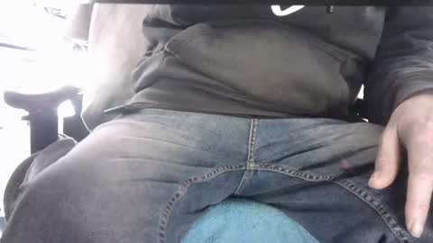 edged biker online show from December 20, 2025, 12:01 pm