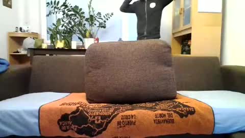 edgeplayer91 online show from December 17, 2025, 8:20 am