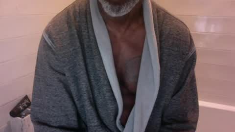 Snapshot of edgingdaddy chatting on June 27, 2026, 10:42 am Dad online show from June 27, 2026, 10:42 am