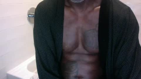 Snapshot of edgingdaddy chatting on July 13, 2026, 11:35 am Dad online show from July 13, 2026, 11:35 am