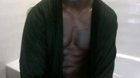 Snapshot of edgingdaddy chatting on July 15, 2026, 12:10 pm Dad online show from July 15, 2026, 12:10 pm