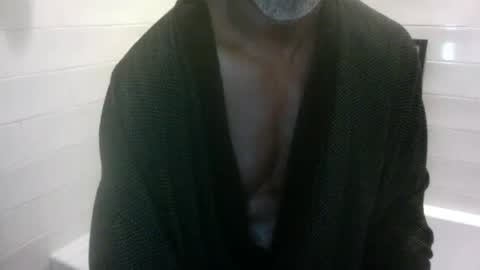 Snapshot of edgingdaddy chatting on August 1, 2026, 11:42 am Dad online show from August 1, 2026, 11:42 am