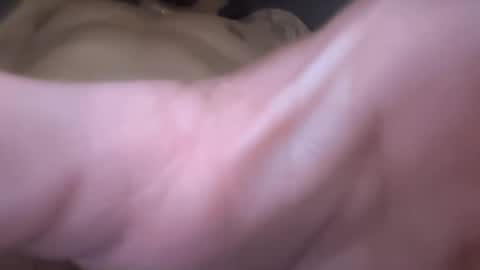 Snapshot of edibleking420 chatting on May 19, 2026, 11:05 am edibleking420 online show from May 19, 2026, 11:05 am