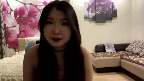Eri online show from April 27, 2026, 7:01 pm
