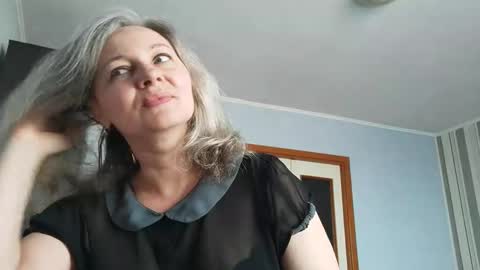 edithmanning online show from March 21, 2026, 6:29 am
