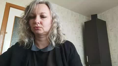edithmanning online show from May 5, 2026, 5:15 am