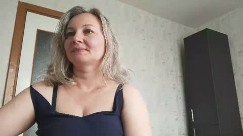 edithmanning online show from June 23, 2026, 6:22 am