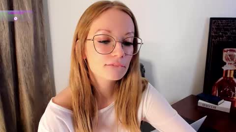 Snapshot of edlin_gail chatting on October 29, 2025, 4:09 pm Edlin Gali online show from October 29, 2025, 4:09 pm