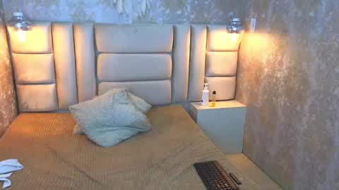 EdnaJarath online show from February 10, 2025, 7:26 am