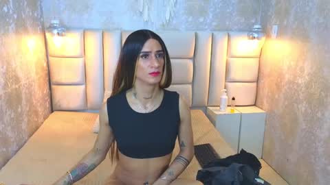 EdnaJarath online show from February 11, 2025, 3:40 am