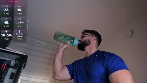 Snapshot of edrick_walton chatting on June 12, 2026, 11:42 am edrick online show from June 12, 2026, 11:42 am