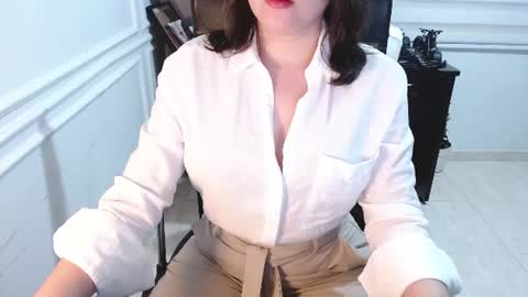 eduard_amun online show from July 14, 2026, 2:16 am