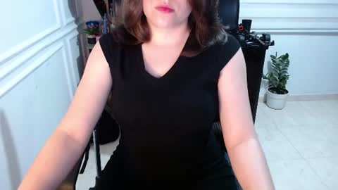 eduard_amun online show from July 27, 2026, 11:56 pm