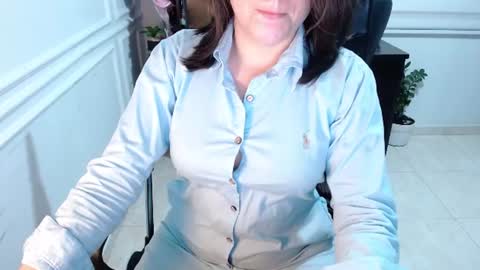eduard_amun online show from August 5, 2026, 11:17 pm