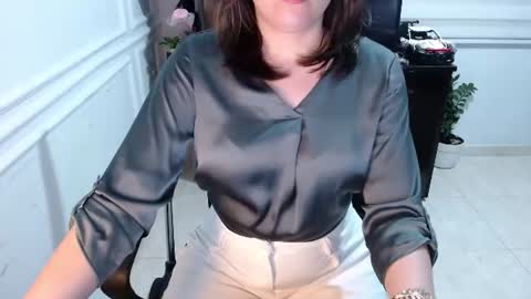 eduard_amun online show from August 6, 2026, 9:17 pm