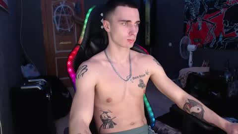 Eduar online show from December 12, 2024, 4:32 pm