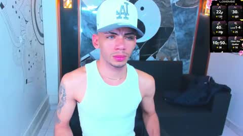 Snapshot of edward_24_ chatting on February 13, 2025, 8:06 am Edward Colleman online show from February 13, 2025, 8:06 am