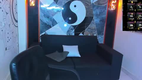 Snapshot of edward_24_ chatting on February 18, 2025, 4:26 am Edward Colleman online show from February 18, 2025, 4:26 am