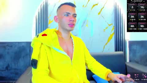 Snapshot of edward_24_ chatting on November 13, 2025, 5:17 am Edward Colleman online show from November 13, 2025, 5:17 am