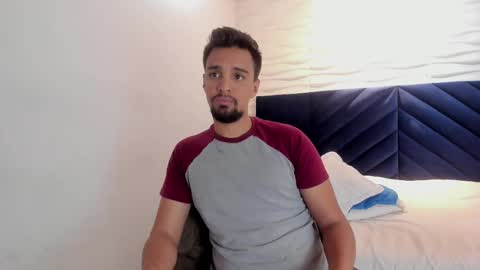 Eduardo online show from February 14, 2025, 9:34 am