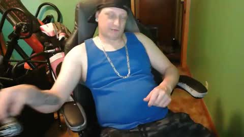 Snapshot of edwardaims_2please chatting on April 25, 2026, 2:58 pm edwardaims_2please online show from April 25, 2026, 2:58 pm