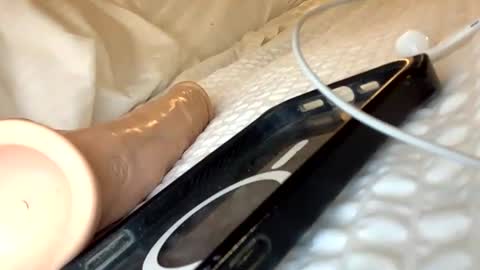 Edwardjojo22 online show from July 14, 2026, 2:05 am